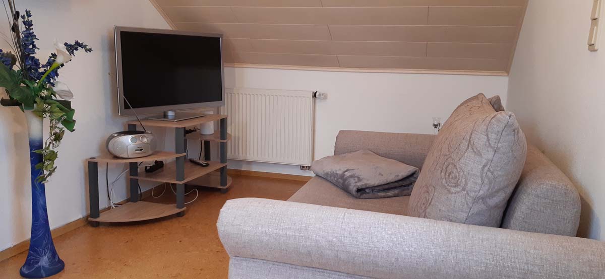 couch der Ferienwohnung Gradl in Klardorf